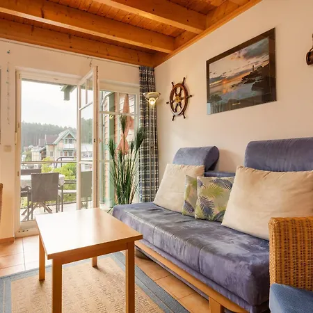 Cozy Holiday Near The Lake In *