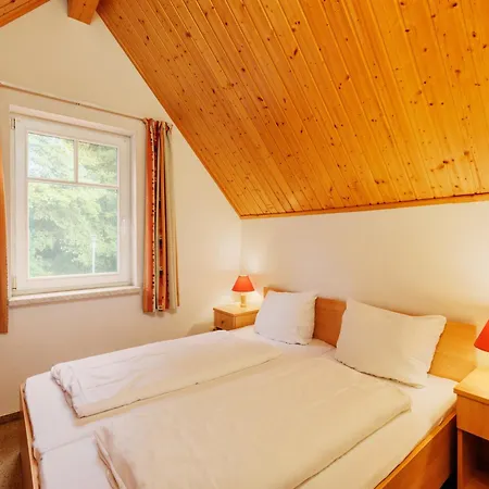 Cozy Holiday Near The Lake In Rheinsberg