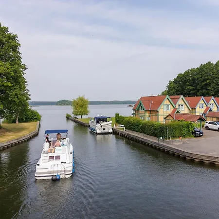 Cozy Holiday Near The Lake In *