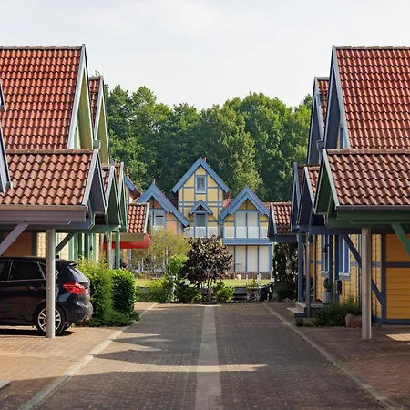 Cozy Holiday Near The Lake In Ferienhaus Rheinsberg